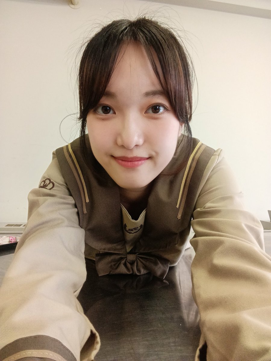 yoake_mai's tweet photo. 明日の神田F#さんでのライブ、きてねーー！まってるよ！
#あけぼし #地下アイドル #アイドル #ねむい https://t.co/k64hFyzLTW