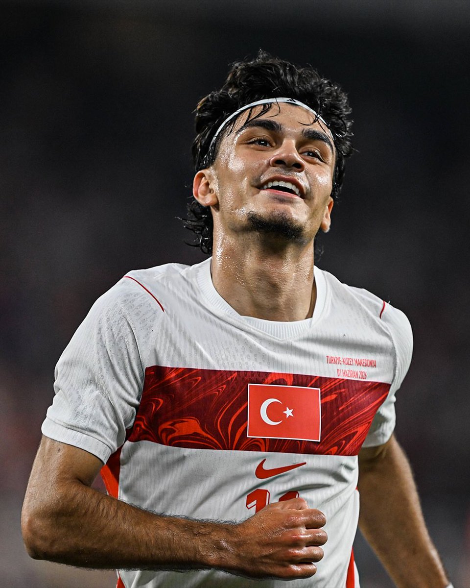 bingunixcr's tweet photo. 🚨 ÖZEL | Galatasaray, Can Uzun ile yıllık 3 milyon Euro maaş karşılığında anlaşmaya vardı. https://t.co/1C20eL313i