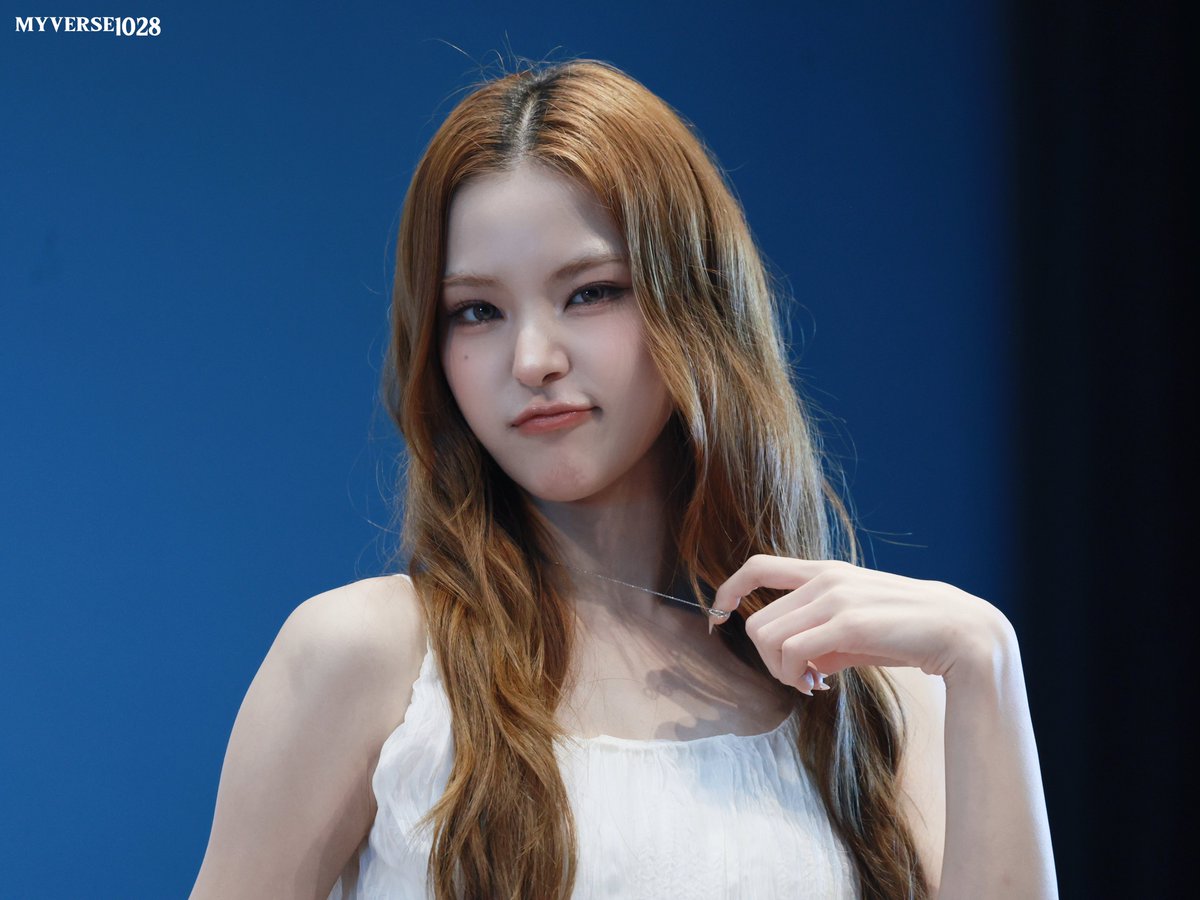 MYVERSE1028's tweet photo. 260711

#izna #이즈나 #イズナ
#MAI #마이 https://t.co/ylC4SxWwFH