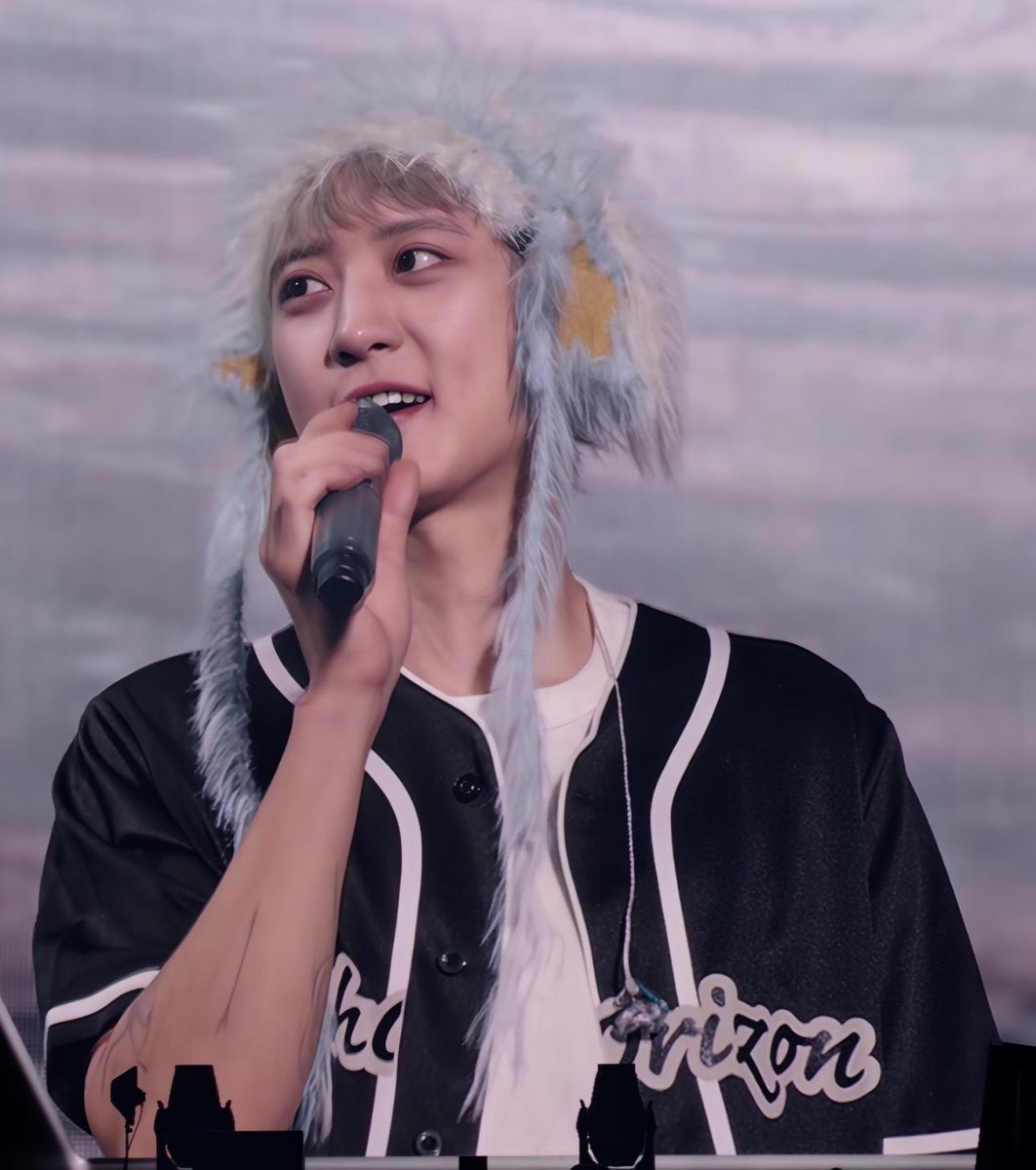 PCY_BASE's tweet photo. Cutie little pie 🥹🫳🏼

#EXhOrizon_in_Tokyo
#CHANYEOL #찬열 https://t.co/T91p8YFZrD
