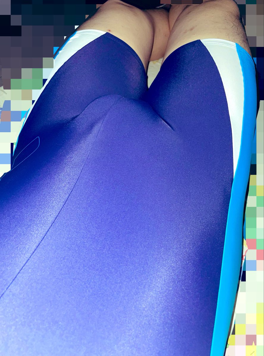 babio177's tweet photo. Come lay down with me 🤓 https://t.co/axOGKFjBNF