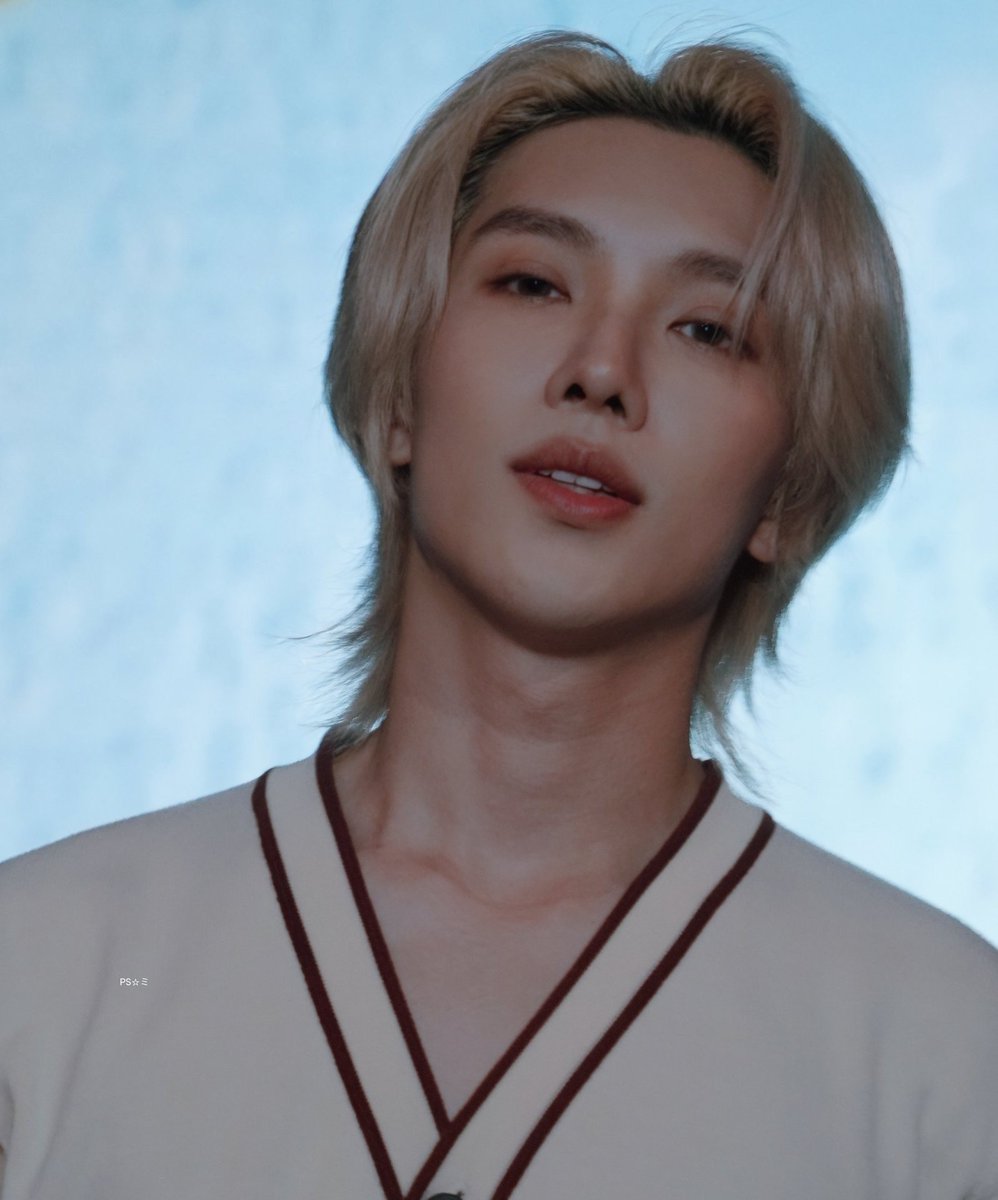 TweetvthMe's tweet photo. so hot and pretty at the same time 🪭🎀

#CrazyLoveMooMooFinalEP #Noeulnuttarat https://t.co/rBneJuojsS