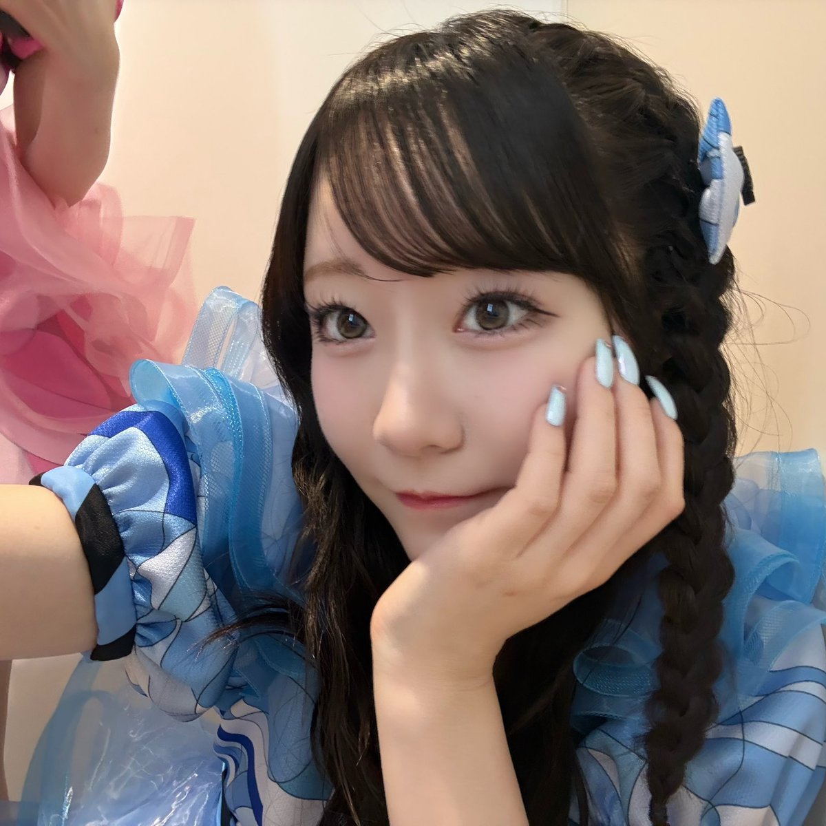 manafy_fz0422's tweet photo. 2日間ありがとうございました！

大きな会場で衣装も用意してもらって、後輩もお客さんも沢山で、その上でこういうことしたいなーって企画とか楽しい催しとかがどんどんできるようになっててなんか本当に嬉しかったです🙇🏻‍♀️
応援してくれる皆様のおかげー！
ありがとうございます！

またクリスマスに🫶 https://t.co/jN46zkG877