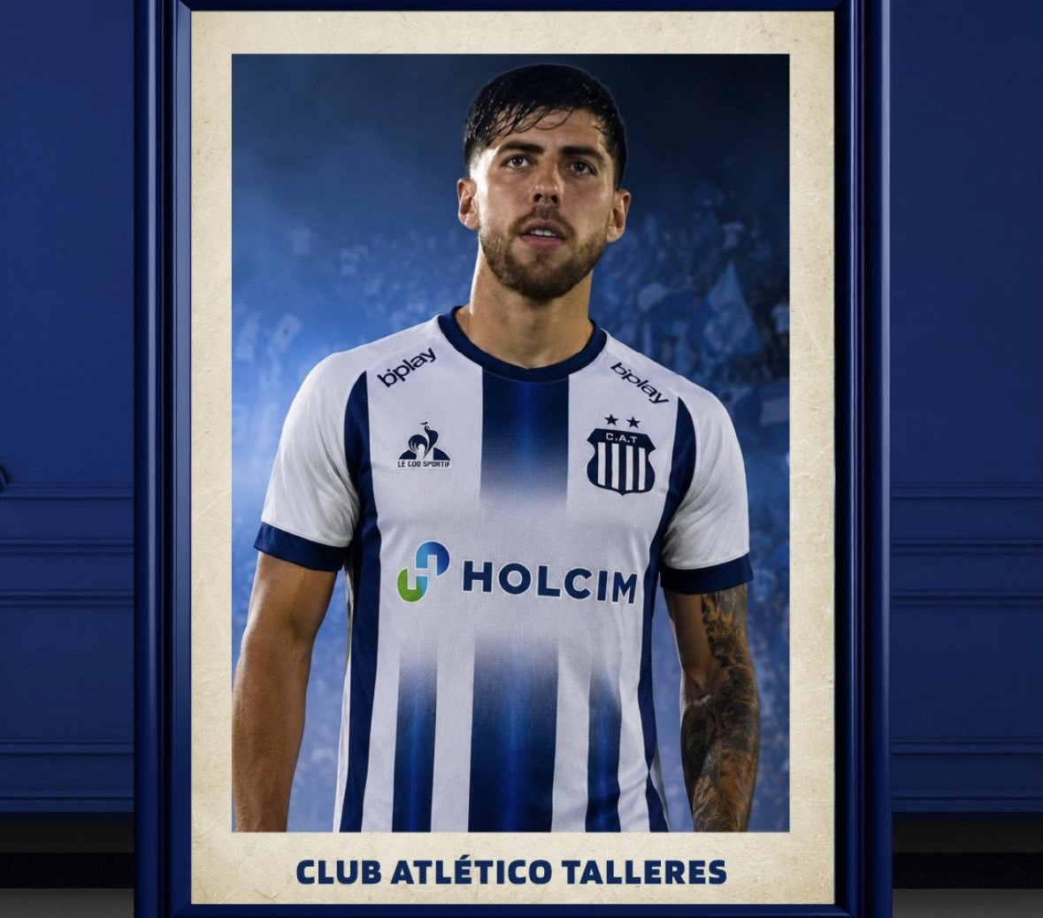 RaminhoSosa's tweet photo. Sábado, te despertas y afuera hace -98°C. Agarras el celular, entras a Twitter y lo primero que ves:

Talleres presentó a Fattori y a Riquelme. 

Le sonreís a la pantalla y se te escapa un: Vamos Talleres. La vida es bella. https://t.co/f073R94zu6