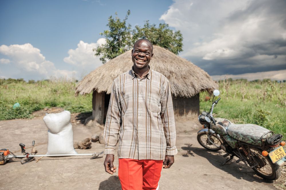 IFADespanol's tweet photo. Las mipymes rurales conectan a pequeños productores con mercados, crean empleo y agregan valor a los alimentos. De Uganda a Cabo Verde, el FIDA impulsa financiación, alianzas e innovación para que estas empresas crezcan y fortalezcan economías locales. 

https://t.co/ez8c0rFxlb https://t.co/ULeoFmMIh1
