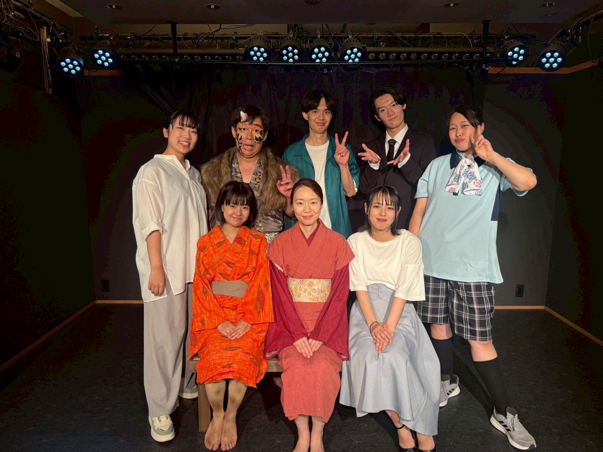 Akyane0902's tweet photo. #シャランラSS 無事に結びました！
ありがとうございます♡

いつもと違う作風で書いた『鬼ノ杜』どう届いたんでしょうか？
想いが少しでも届いてたら嬉しいです

『夏陰』ではヤクルトレディのおばちゃんとして、若い子たちを見守るという…私も大人になったなぁ

また、皆様とご縁が結ばれますように https://t.co/gWQwhFbVrA