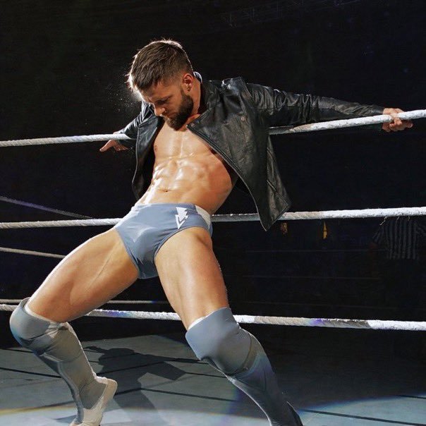Hotdudesonly1's tweet photo. WWE https://t.co/mZDRmJXUeJ