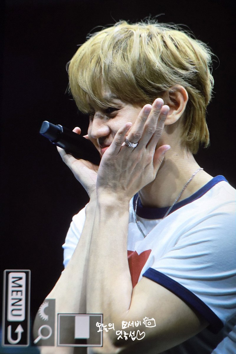 itsyou_ysb's tweet photo. 260711 양솔콘 IN SINGAPORE After-talk #요섭 #양요섭

양요섭 귀여워 죽을꺼 같아!!!!
싱가폴도 행복했다💕 https://t.co/UtieUP6pTT