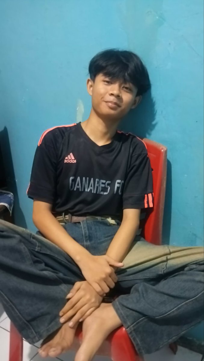COGANkyh's tweet photo. lagi santai kawan https://t.co/aMswbVDKs7