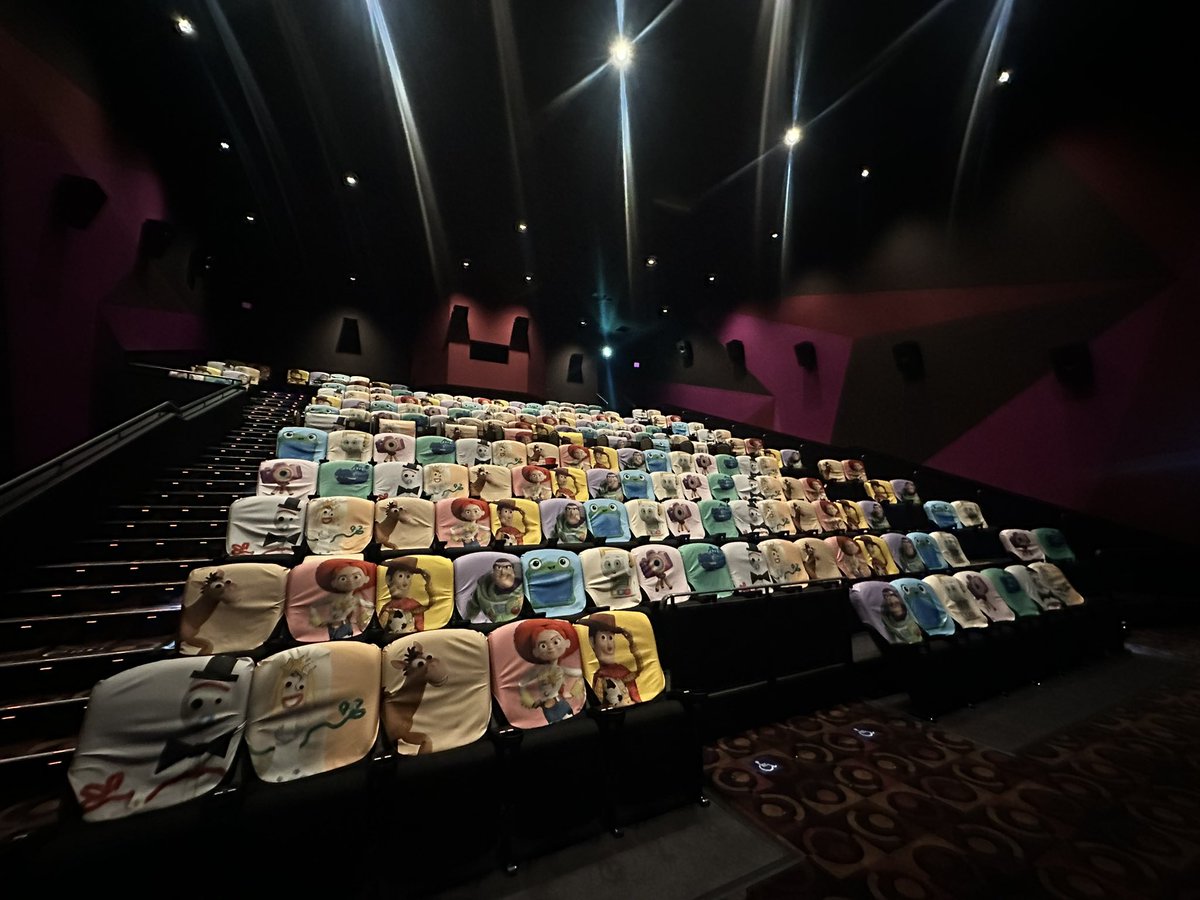 marz0's tweet photo. トイストーリー5見てきたよ！
キャラクターシートでかわいかったし、ウッディ&amp;ジェシーでラッキーだった🥰 https://t.co/aTENwyCeZ4