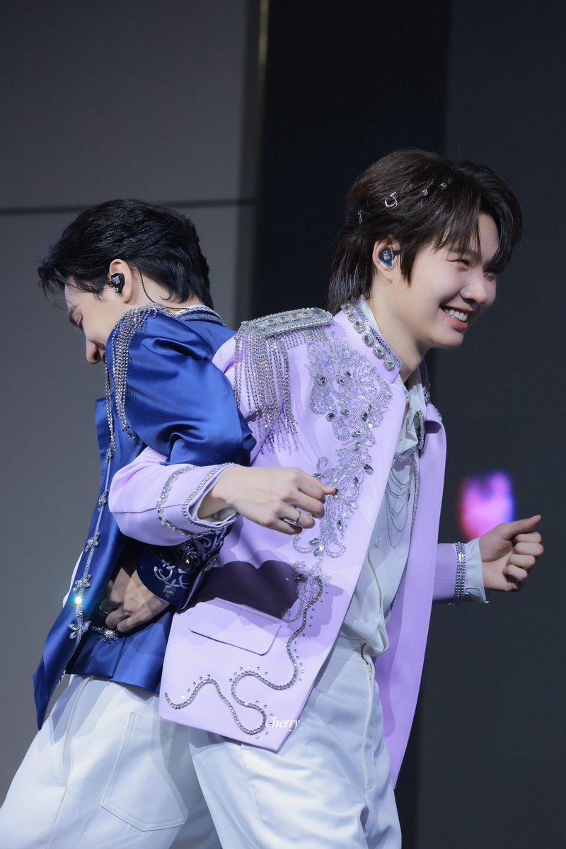 bubblycherry_'s tweet photo. น่ารักกันมาก 💙💜
#kengnamping https://t.co/ob0O492Hs9