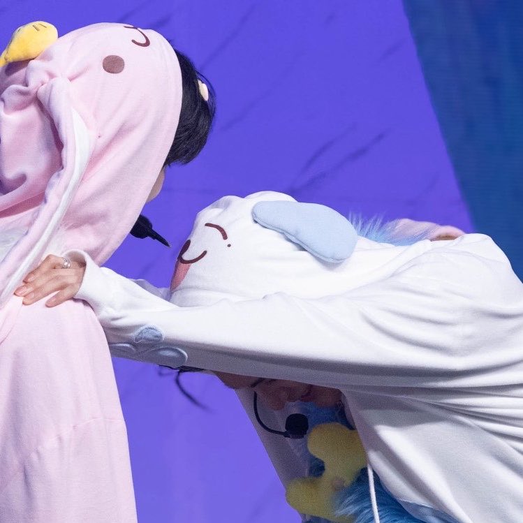 puppyhouselee's tweet photo. แอบยิ้มด้วยซ้ำ 555 https://t.co/jlkJWF0J9i