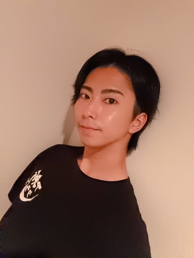 Disk_clear's tweet photo. #皆幸せ 
3日目ありがとうございました💙
実は日毎にゴミ増えてるのですが、
どこに何があっても大丈夫なくらいセットと仲良し😎

残すところあと2公演！
彼らを最後まで見届けてください！！

明日の公演は
☀13:00～/🌃17:30～
(開場は30分前から)

⏬ご予約はコチラ⏬
https://t.co/fX8GLfCdlV https://t.co/NFkliT9e0T