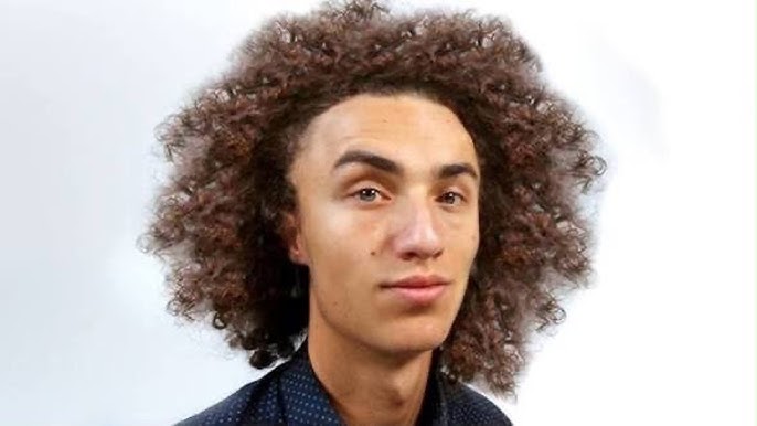 rauanb9's tweet photo. @GDSteam6 why he kinda looks like this https://t.co/6wP4RJappi