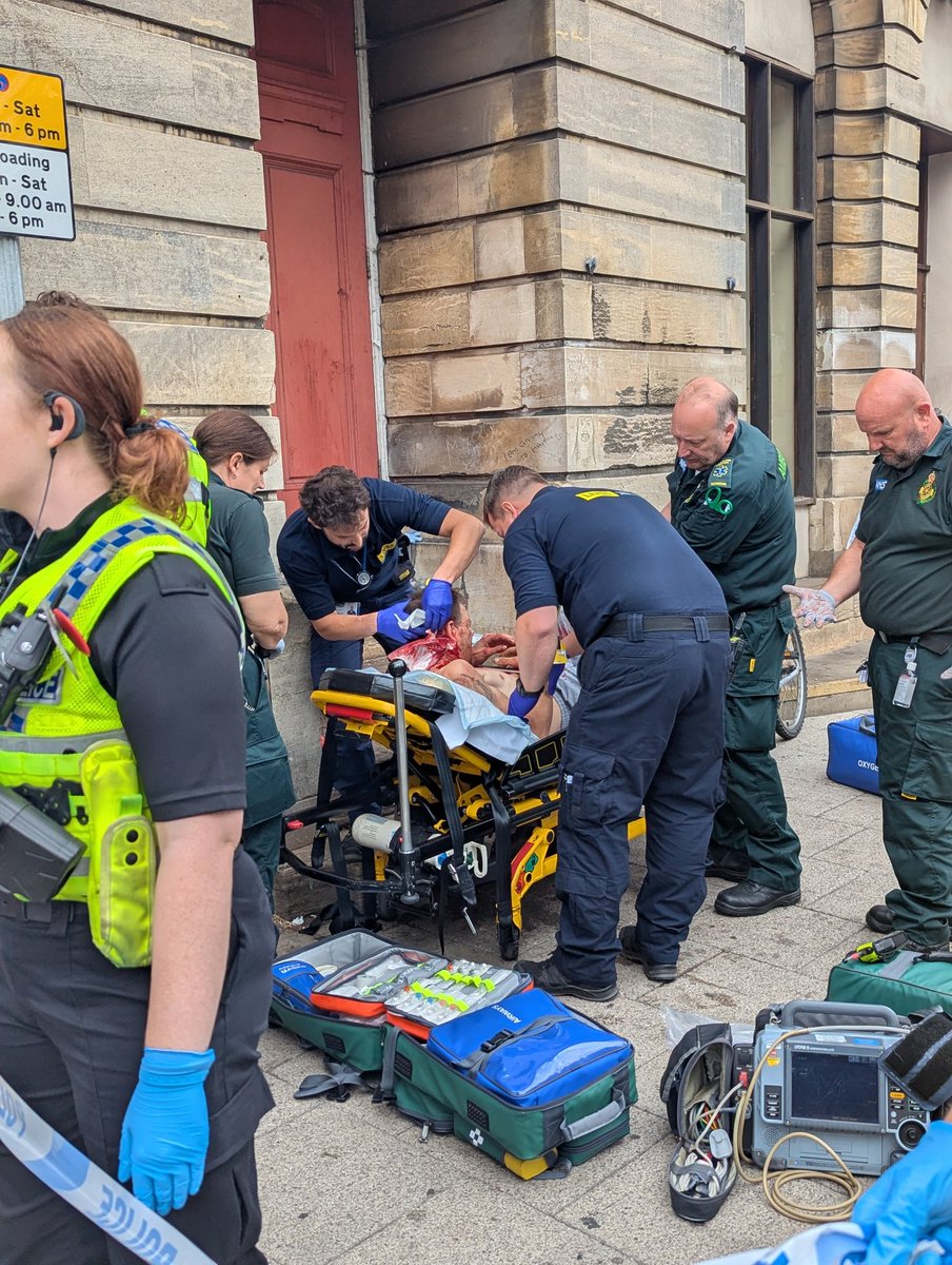 ActivePatriotUK's tweet photo. 🚨 Lincoln stabbing: Man found with injuries not thought to be life threatening according to a statement put out by Lincolnshire police

Witnesses told me he'd been smashed over the head with a bottle, he'd lost pints of blood before emergency services arrived while I was there and was nearly losing consciousness.

The guy looked close to death, so glad he's going to be ok

The rest of the footage will be available on subscription mode