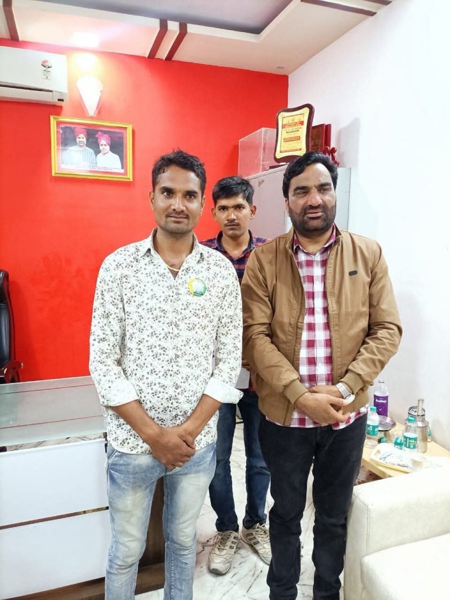 POKAR_MANJHU_77's tweet photo. RLP योद्धा भाई @SURESHJAATRLP जी को जन्मदिन की हार्दिक बधाई एवं शुभकामनाएं💐❤️‍🩹
================
@RLPINDIAorg #TeamHB https://t.co/5Kl0QkDKY5