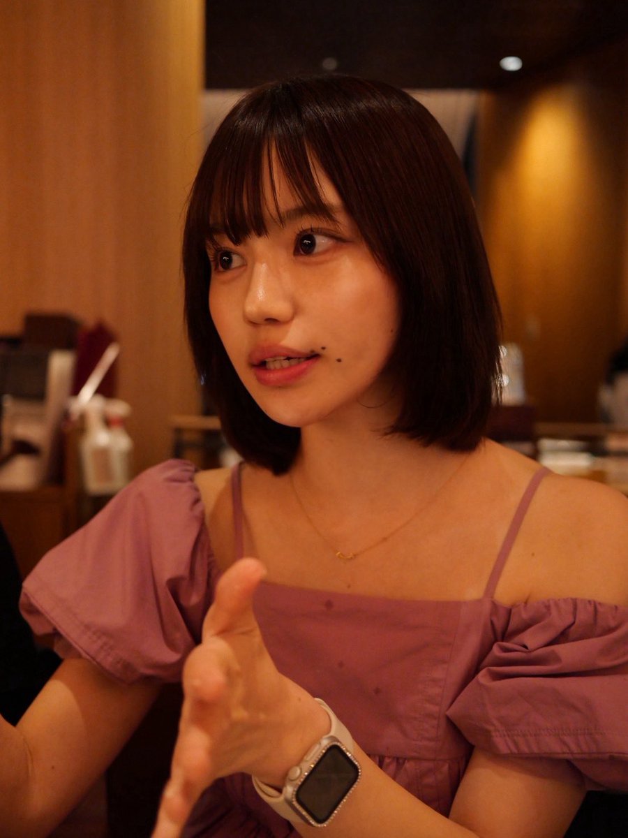 peach17chu's tweet photo. 自分の“好き”を、仕事にするという選択。

上西萌々｜さつまいも事業部

って感じの写真が撮れました🤳🏽 https://t.co/JZGK0R2xpv