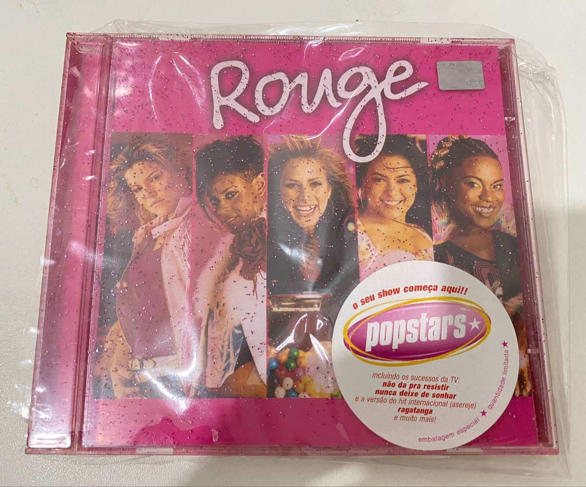 thunderboombox's tweet photo. sim, guardei o plástico com o adesivo do popstars. custou 22,90 na finada siciliano. lembro desse dia como se fosse ontem. sai da escola, peguei o busão e fui no centro comercial do meu país santos, chegando lá um paredão magenta com glitter https://t.co/o3KDr8H7q2