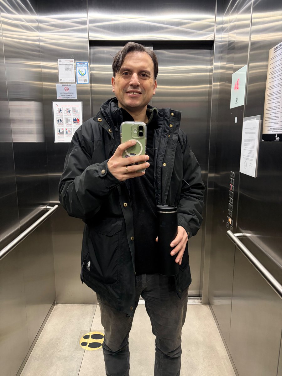 Alonso Meza tweet media