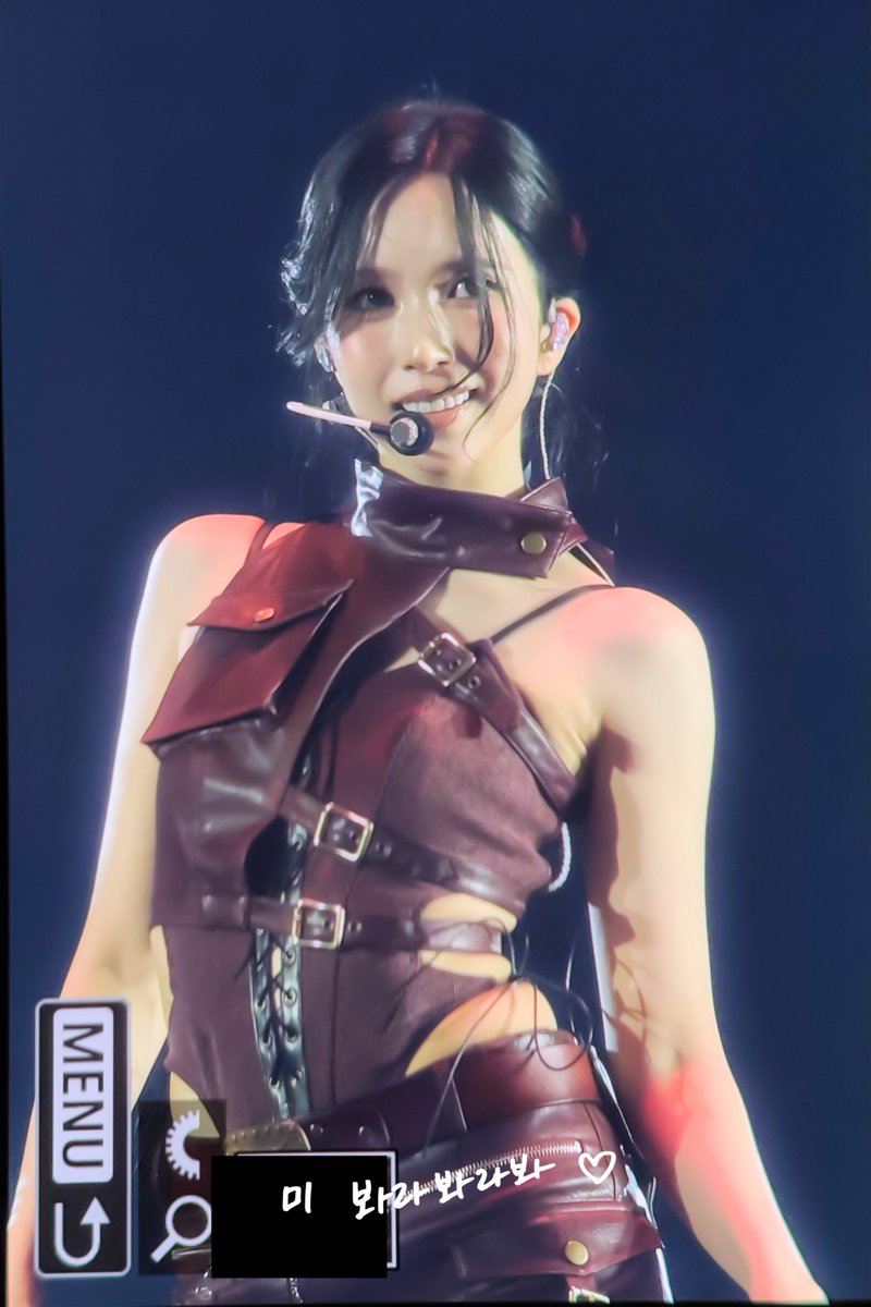 LookAtMi324's tweet photo. 260711 THIS IS FOR Finale 중콘preview
🔥
#TWICE #MINA #트와이스 #미나  #ミナ https://t.co/kl4q96259J