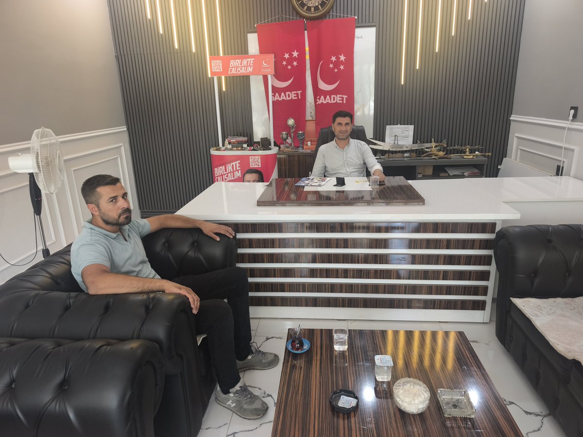 Saadetsiverek's tweet photo. İlçe Başkanımız Sayın Ali Çiftel'e hayırlı olsun ziyaretinde bulunan hemşerilerimze nazik ziyaretleri ve iyi dilekleri için teşekkür ediyor, çalışmalarında başarılar diliyoruz. https://t.co/Cf1lu8x5Iy
