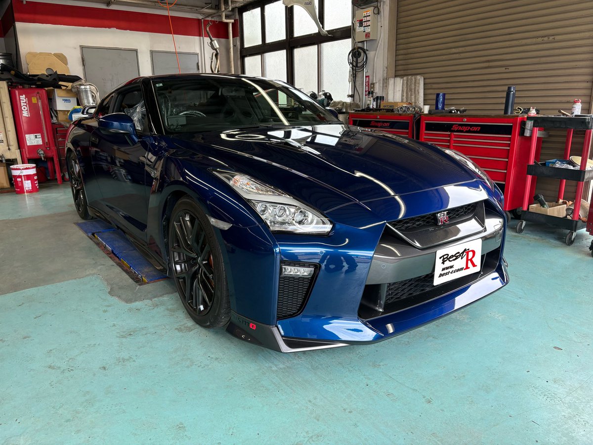 Best_R_GTR's tweet photo. 一般整備 R35
御新規のお客様になります
この度はご入庫ありがとうございます😊
タイヤ交換になります
まだ溝はありますが ヒビが入っていました
今回は ミシュラン パイロットスポーツ4sになります
一緒に空気圧センサーも交換致しました
#GTR
#R35
#VR38
#GTR専門店
#bestr https://t.co/1AQo7nijPo