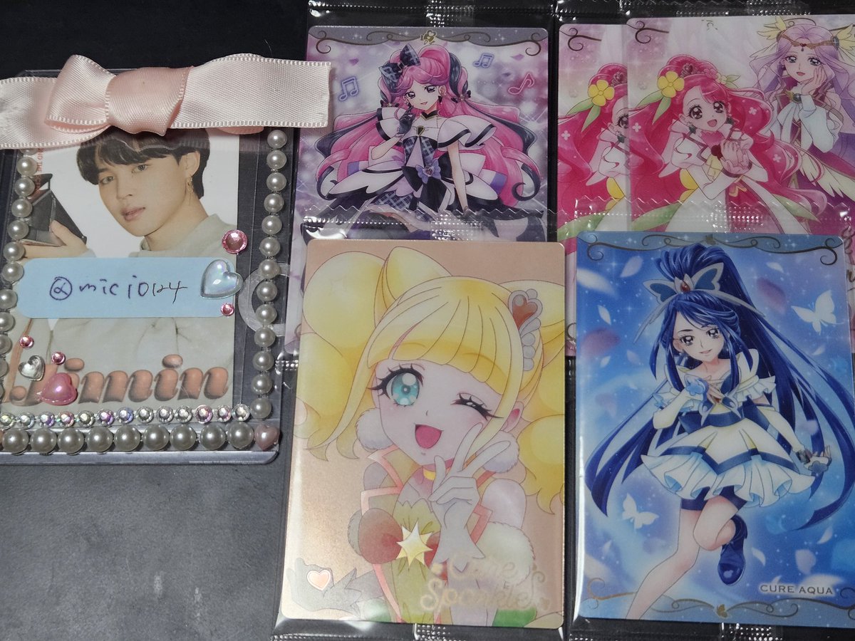 mici0124's tweet photo. プリキュアウエハース 交換

譲：Rキッス、SRグレースㆍアース、Nアクア、HRスパークル、SSRプリキュア5

求：画像3枚目

郵送交換 https://t.co/UDAii5kpzQ