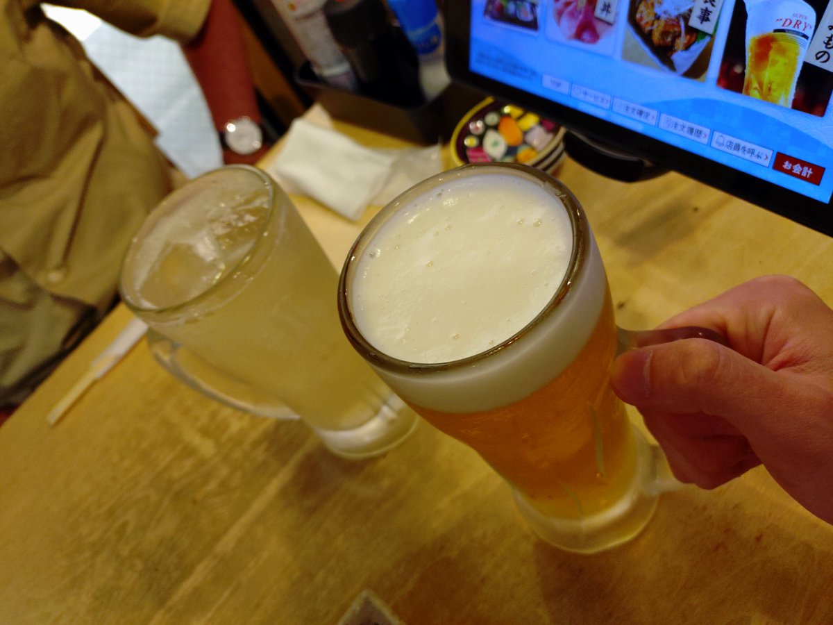 Haswell_Imas's tweet photo. かんぱーいっ！ #アイマスP呑兵衛部 https://t.co/TlEjLED6gW