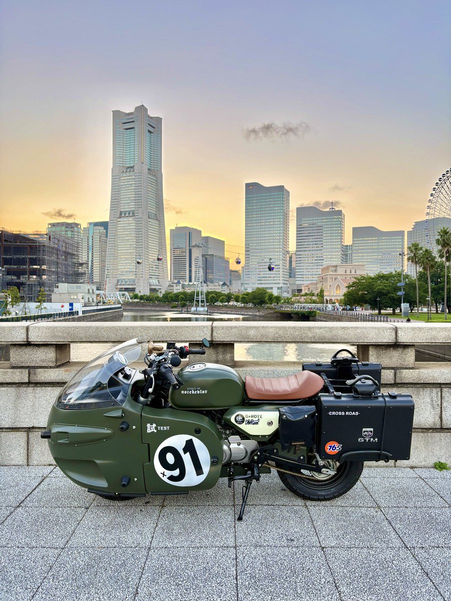 hz7j3J4jGs4174's tweet photo. 航行中警戒意識
前方４、後方６
#そろそろツーリングのリアルを語ろう https://t.co/b3qc7TTndi