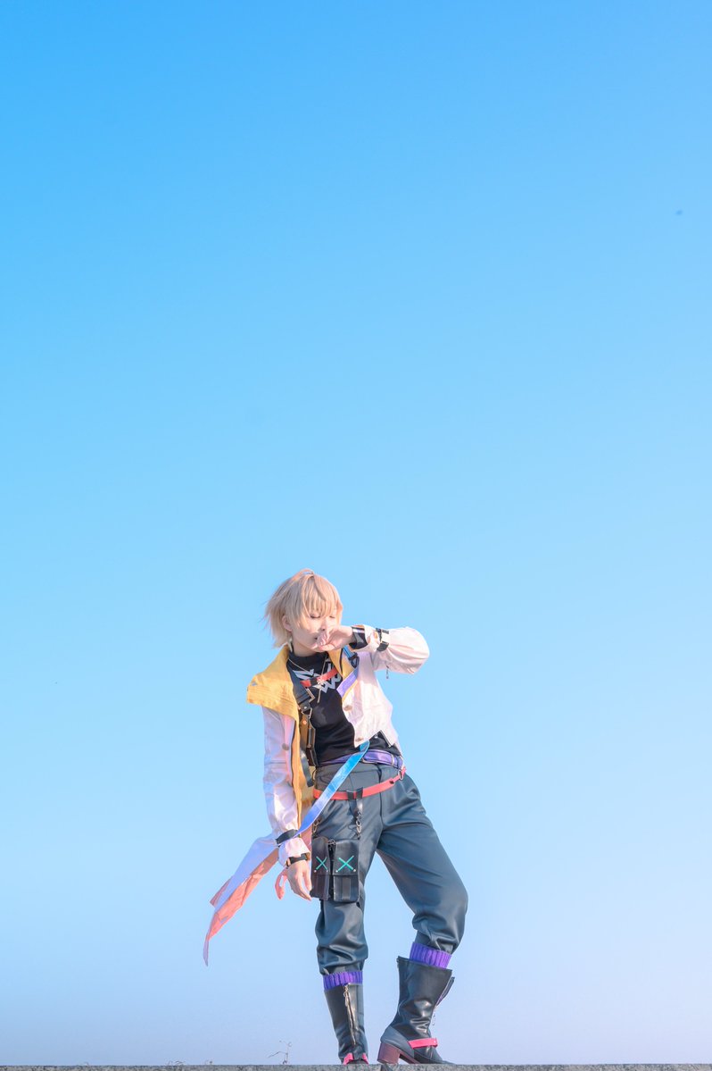 smry32's tweet photo. 【Cosplay / 🌈🕒】 🍝🍷

風を楽しむ

photo.. @toratora0004 https://t.co/FmouIygtKu