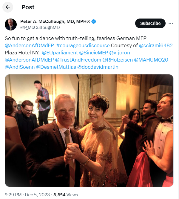 Meisenmann5's tweet photo. @ZuckerZucker3 McCullough/Foundation + Hulscher
https://t.co/D61FNWNUC8
Rollen während der Pandemie
https://t.co/nnrDWSvCQp
Bonus-Pic mit Christine Anderson https://t.co/WGqzSHrIID