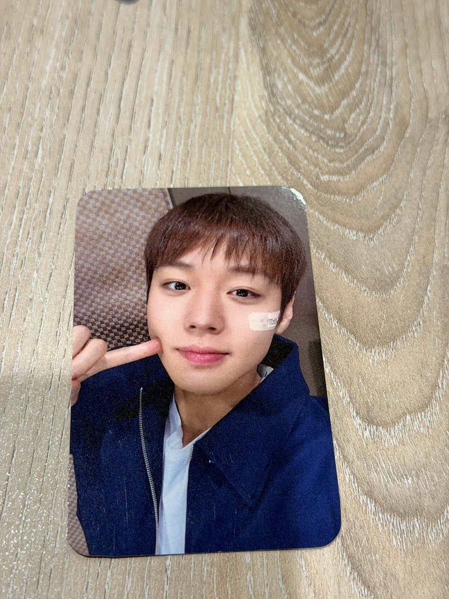pjh2905_nn's tweet photo. รักเมย์ไทยมากนะครับ 😭😭😭😭😭😭😭😭😭😭😭😭😭😭😭😭😭 น้ำตาไหลถึงโซล 
#PARKJIHOON 
#REFLECTinBKK 
#PARKJIHOONFANCON https://t.co/drRARVB73L