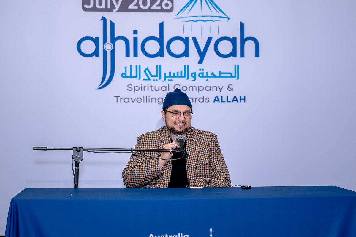 DrHussainQadri's tweet photo. Prof. Dr. Hussain Mohi-ud-Din Qadri, President of Minhaj-ul-Quran International, delivered the spiritually uplifting welcome address at the commencement of Al-Hidayah Australia 2026.
Prof. Dr. Hussain Mohi-ud-Din Qadri, called upon the participants to dedicate the next three nights and two days to spiritual renewal by setting aside worldly distractions and immersing themselves in the remembrance of Allah and His Beloved Messenger ﷺ.
He encouraged the attendees to strengthen their relationship with Allah, deepen their love for the Holy Prophet ﷺ, cultivate noble character, and reflect on the areas of their lives that require spiritual growth and self-reformation.
Al-Hidayah is a journey of faith, character, and transformation, inspiring hearts to reconnect with their Creator and embrace the timeless teachings of Islam.
#AlHidayah2026 #MinhajulQuran #YouthDevelopment #Australia #MQI #DrHussainQadri #Dhikr #LoveOfTheProphet