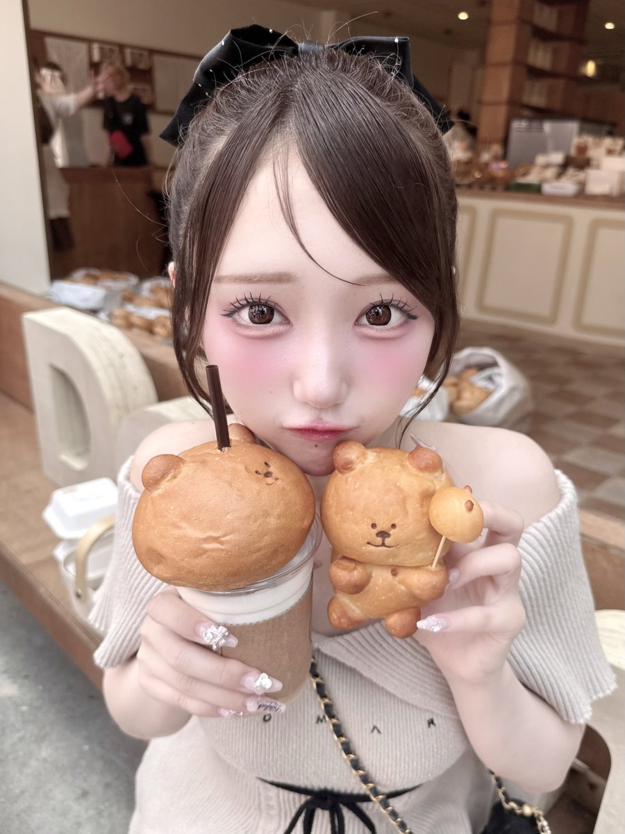 one_sakurako's tweet photo. 視線をまとめて独り占め⸝⸝ 🎀🌷⟡.· https://t.co/3oN7bBeiJD