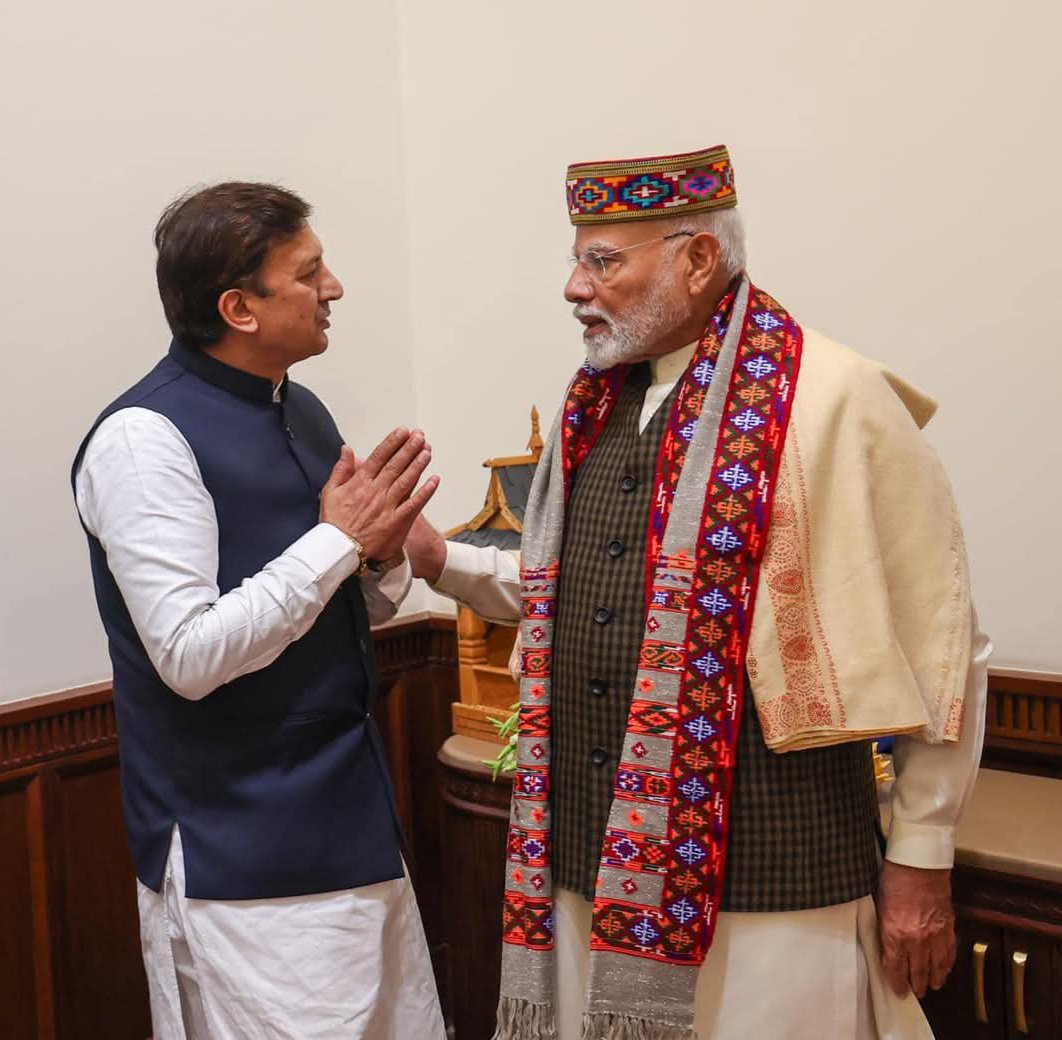 TilakRss's tweet photo. माननीय राज्यसभा सांसद @BJP4Himachal के महामंत्री आदरणीय डॉ @SikanderBJP जी को जन्मदिन की हार्दिक बधाई!

माता रानी से आपके उत्तम स्वास्थ्य एवं दीर्घायु और यशस्वी जीवन की मंगलकामना करता हूँ।💐💐💐 https://t.co/jJqn2B8JOd