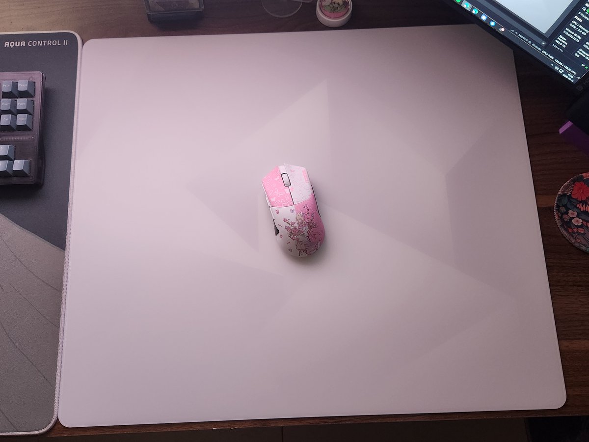 paints18_'s tweet photo. i made an impulse buy... https://t.co/fIJjmbHnZH