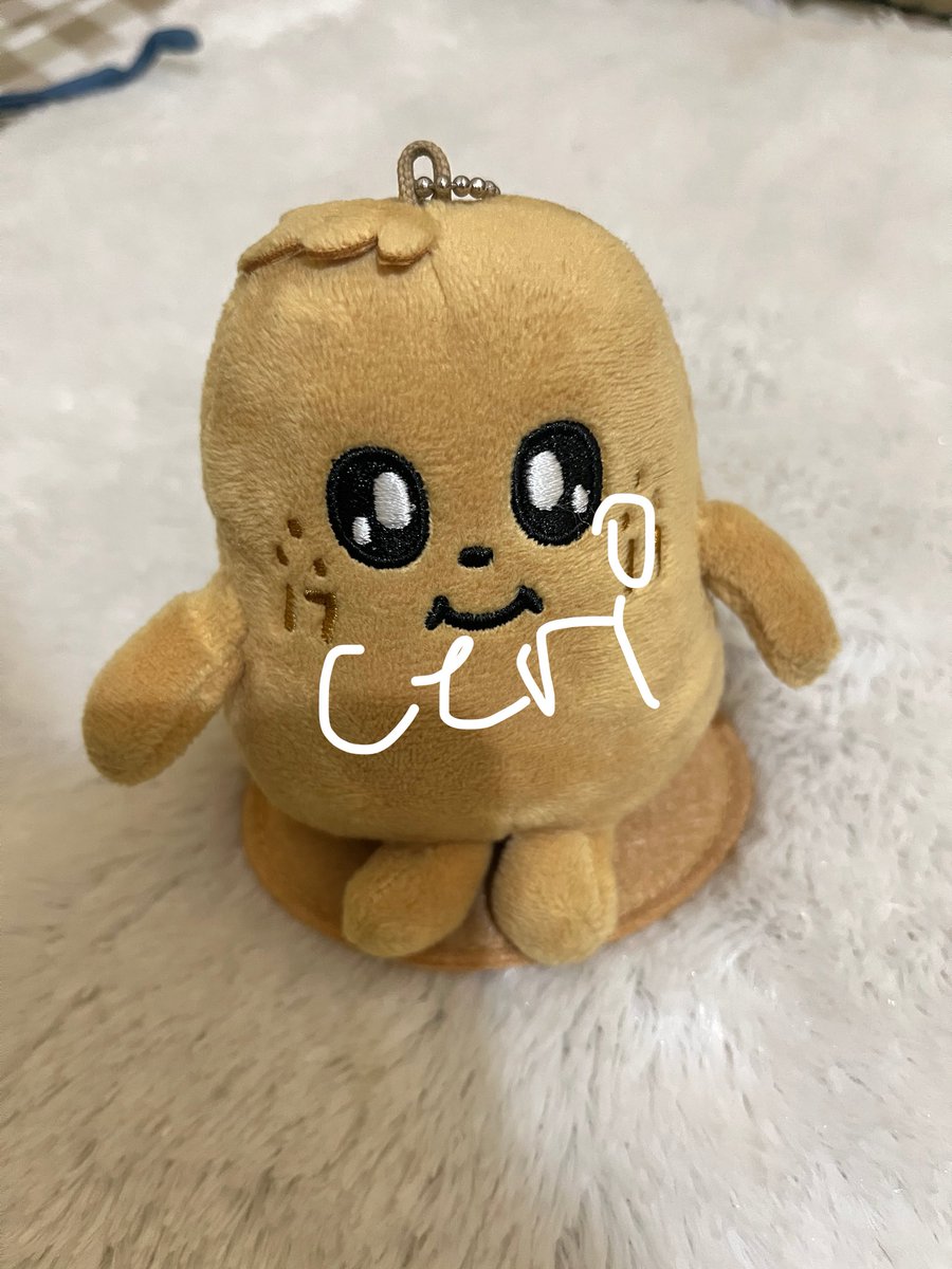 cherryhuns's tweet photo. help RT 🥹🙏🏻

wts / want to sell (preloved) svt stuffs:

- magnet plush keyring kimja (385k)
- yakusoku totebag gray (500k)
- plush keyring twinsie sama mingyu new (100k) https://t.co/VWO4L514gd