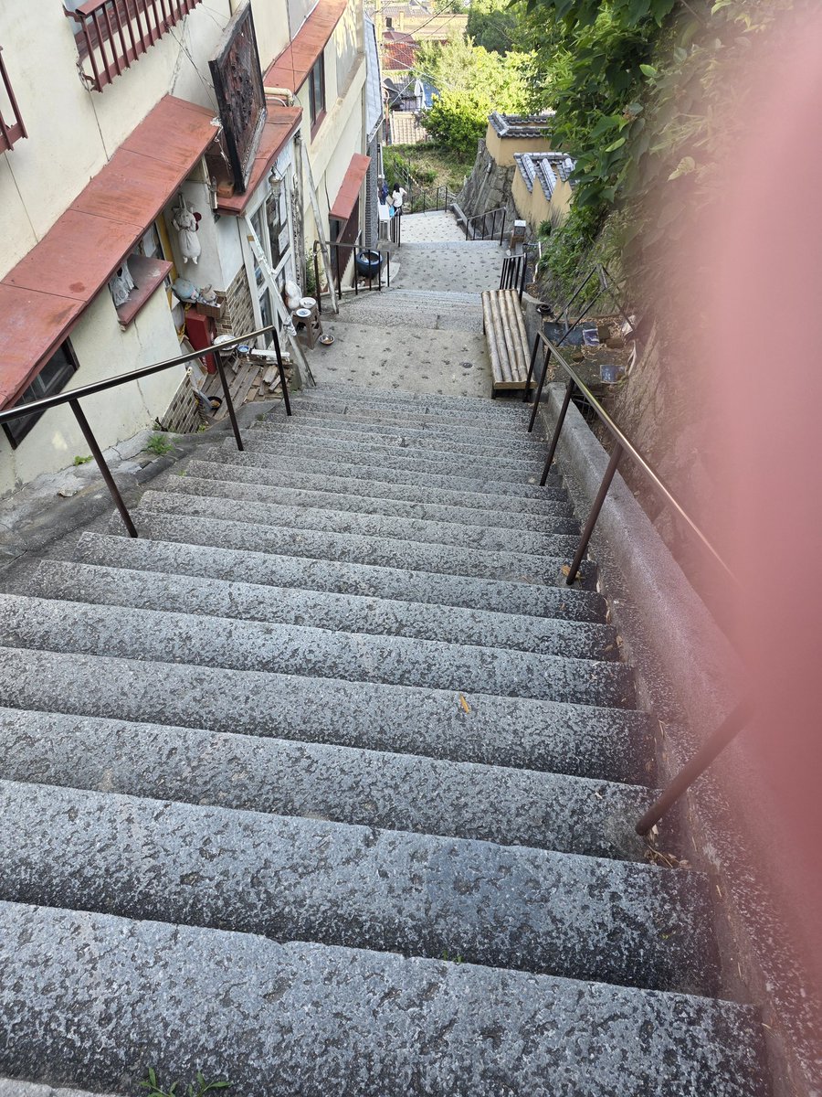 A79749332's tweet photo. 尾道
素敵な街でした https://t.co/sThpF3iFxL