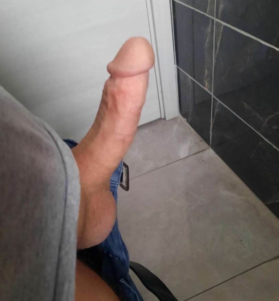 Ercan56128690's tweet photo. Varmı hemen gelebilecek tadına bakmak isteyen reel olanlar dm ye.  Yer var https://t.co/zpCxCJ6c2m