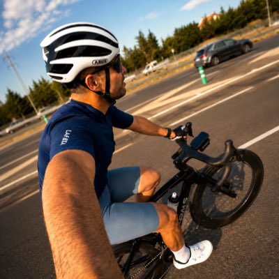Markusgdz's tweet photo. #NuevaFotoDePerfil https://t.co/5F9Ed0FBJC