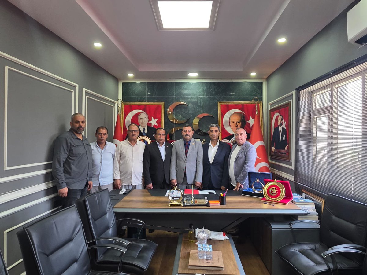 Sanliurfa_MHP's tweet photo. İş İnsanı Sayın Ergün Eren, Osman Bey Mahalle Muhtarı Sayın Fethi Budak, Ulubağ Mahalle Muhtarı Sayın Mahmut Polat, Susuz Mahalle Muhtarı Sayın İbrahim Demir ve AK Parti Eyyübiye İlçe Başkan Yardımcısı Sayın Bakır Felhan, İl Başkanımız Sayın Ecz. Osman Mutlu'ya hayırlı olsun ziyaretinde bulundular.

Nazik ziyaretlerinden dolayı kendilerine teşekkür ediyoruz.

@dbdevletbahceli 
@MHP_Bilgi 
@eczosmanmutlu