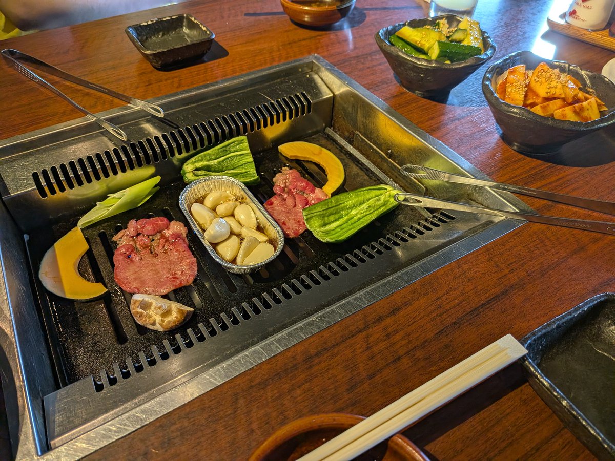 GoAceSiva's tweet photo. 35歳を迎えました！
焼き肉パーリーだぜ！ https://t.co/OPD3tl9ie5