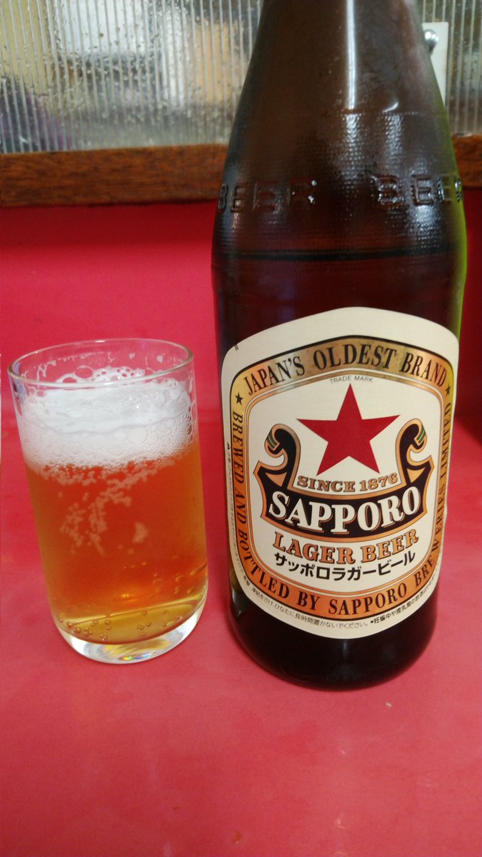 yrdrepusllubder's tweet photo. 下調べしたクラフトビールとピザの店が重低音BGM大音量で落ち着かなさそうなので～街中華からスタート🍺

地元の家族連れやおっチャンオバチャンが多い客層…大当たりです。

写真無いけど御殿場餃子がカリカリでモチモチで美味しかったです～炒飯も絶品💮 https://t.co/R9yrUuhZf9