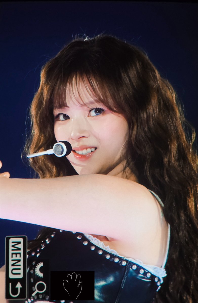 YuangleJYJH's tweet photo. 260711 프리뷰

' 푸들아 '

#TWICE #트와이스 #トゥワイス #정연 #JEONGYEON #ジョンヨン https://t.co/3LUDzolkuR