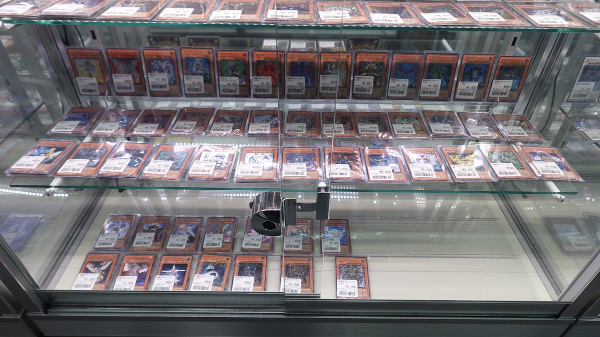 遊戯王】 遊戯王 レリーフのカードを品出ししました。 欲しいと思い