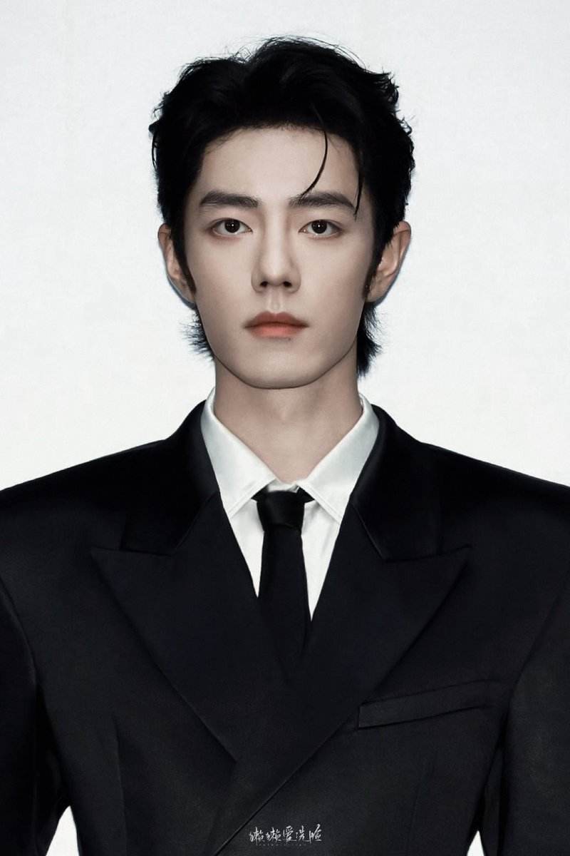 ForeverDaytoy's tweet photo. Perfection 🔥🔥🔥
#XiaoZhan肖战 #XiaoZhan #SeanXiao #DayTOY

       The Face                 The Body Proportion https://t.co/F9ZreLC4J8
