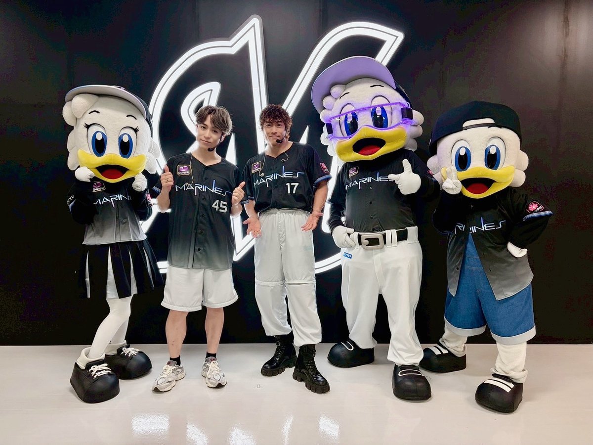 generationsfext's tweet photo. 2026.07.11(Sat)
千葉ロッテマリーンズ
"BLACK SUMMER WEEK supported by クーリッシュ"
@千葉・ZOZOマリンスタジアム

#EXILEBHAPPY #GENERATIONS
#BSW
@chibalotte https://t.co/l5ArzI8T0a