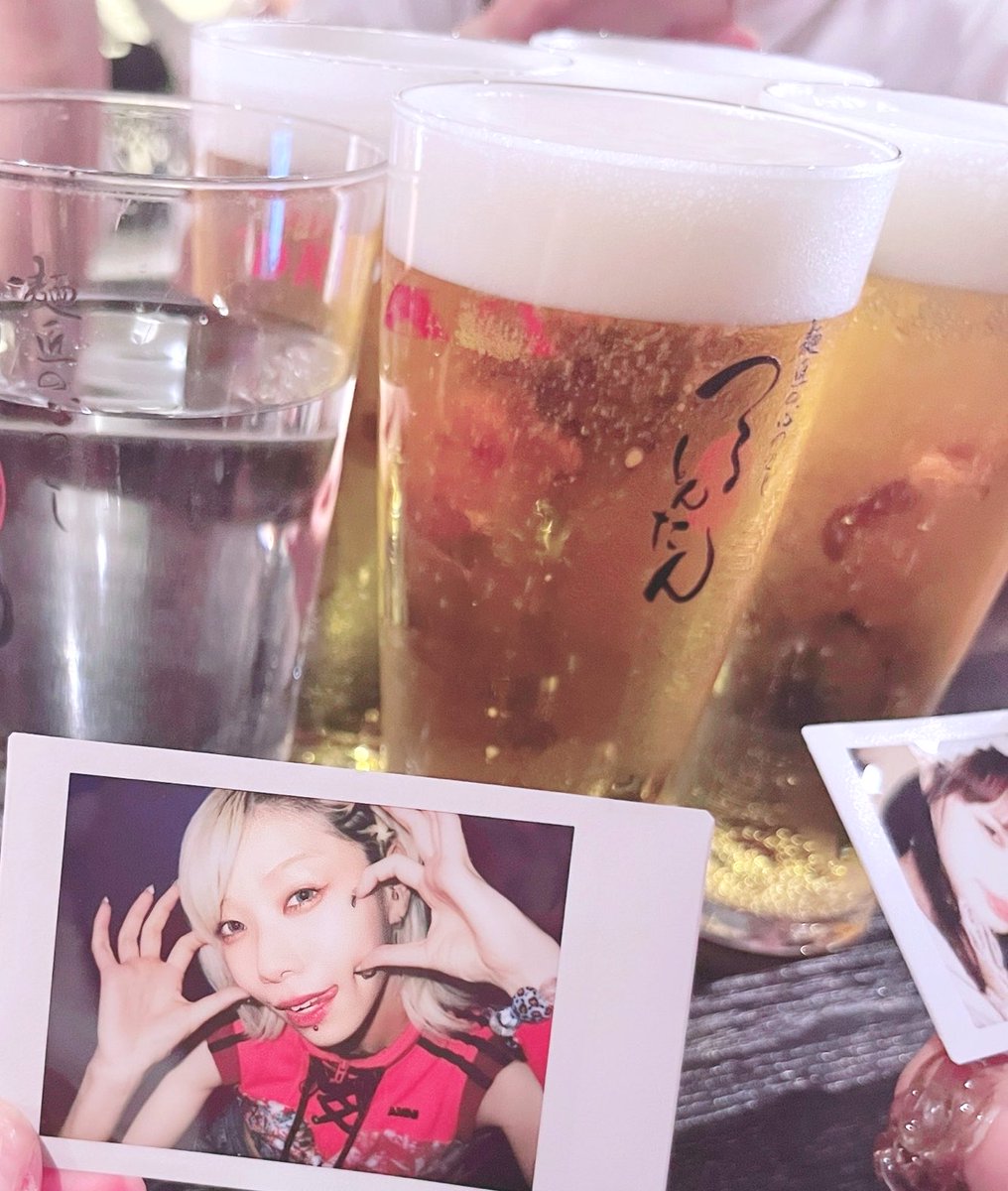 ze_tai_onnanoko's tweet photo. 家!家!🏠
狂った祭り #MAPA600min 後のビール沁みすぎうますぎた! https://t.co/QaSorD9Yf3