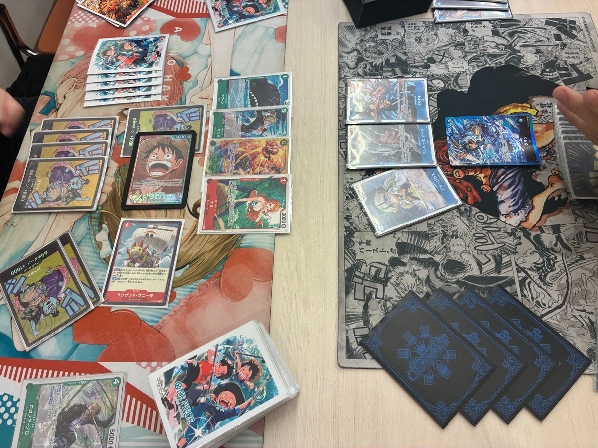 cardking_hiroba's tweet photo. 🔥本日のイベント結果🔥

#ワンピースカード
『決戦の刻』BOX争奪戦

本日の優勝者は...青クザンデッキを使用した
🏆「たける」さんでした！
おめでとうございます🎉

一言コメント
「かいぷりさん大好き💖」

スタデで強化されたリーダーが早速大活躍！
ご参加ありがとうございました😊 https://t.co/tHQEm7IPCR