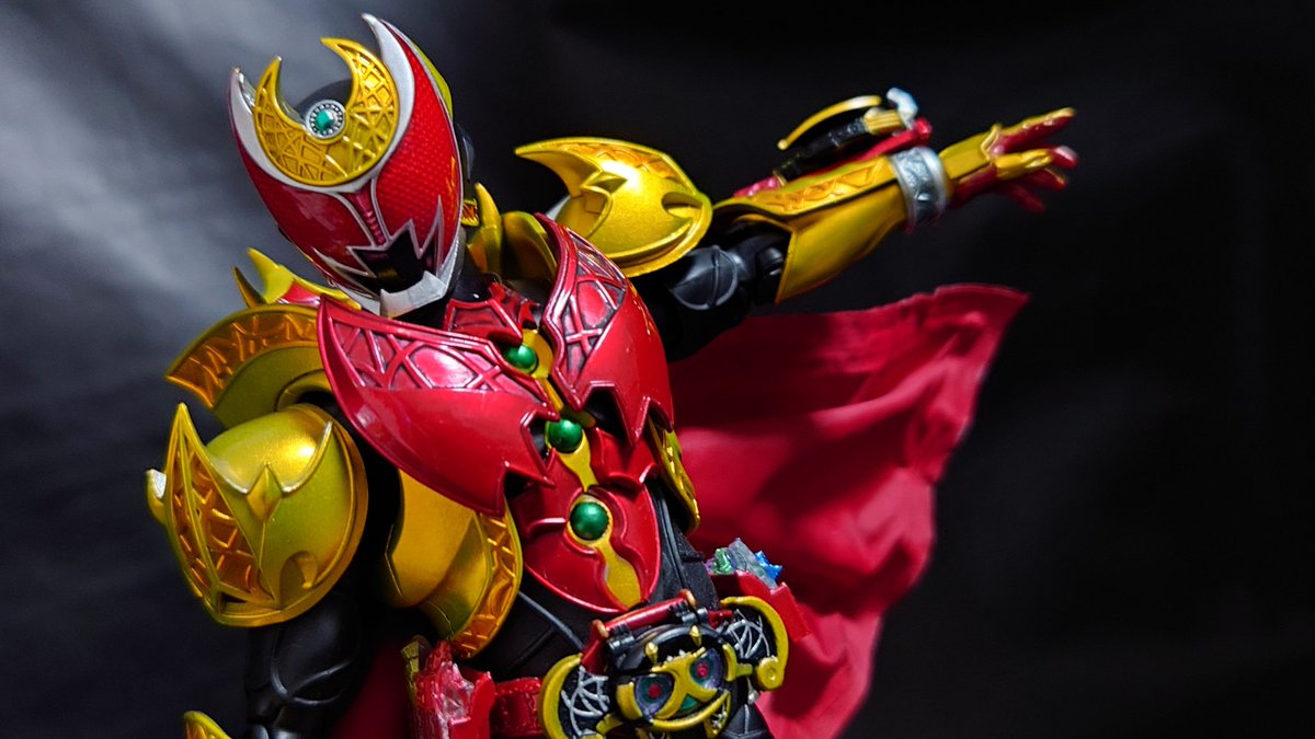 raidenzero0713's tweet photo. エンペラーフォームカッケェ！ https://t.co/Xg4eRvuWWv